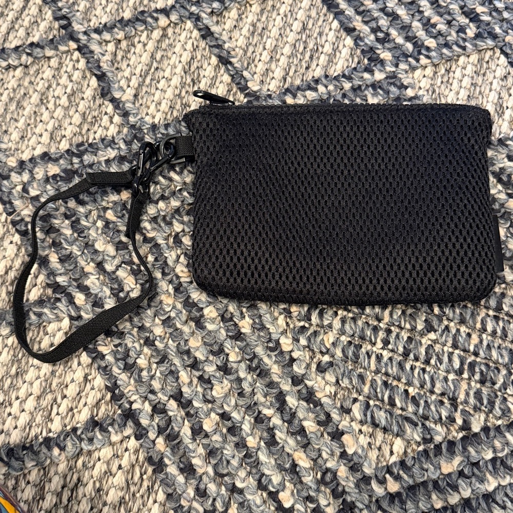 Dagne Dover Black Mesh Pouch with Key Leash